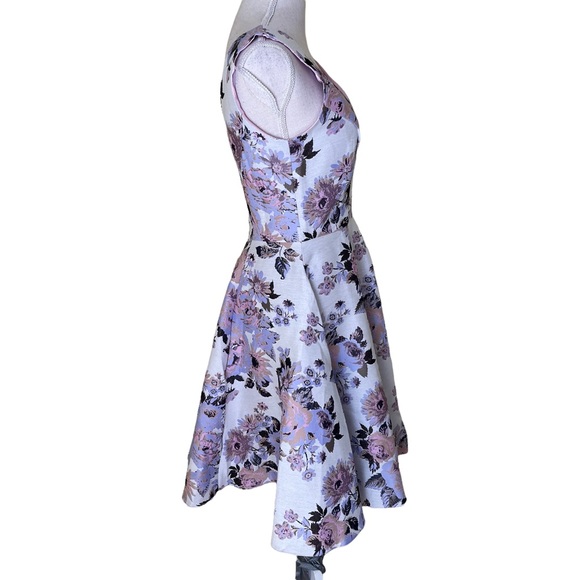 Closet London Cream Purple and Pink Floral Full Skirted Dress 4 - Picture 6 of 11